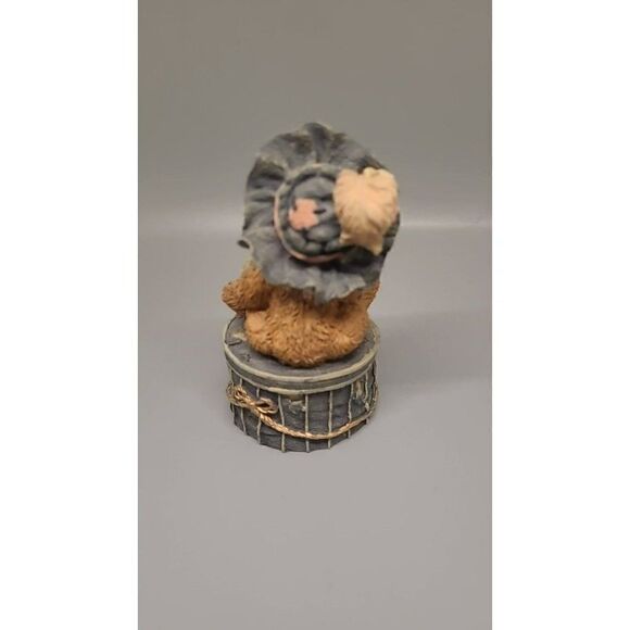 Boyds Bear Collectible Resin Trinket Box " Victoria.... The Lady" Jewlrey Holder - Picture 2 of 4